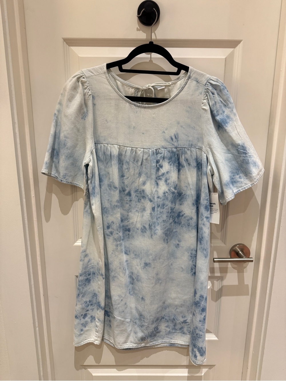 Old Navy Light Blue Tie-Dye Babydoll Dress